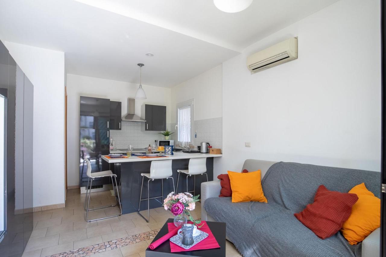 Romantico Open Space A 3Min Dalla Spiaggia - Homeunity ริมินี ภายนอก รูปภาพ